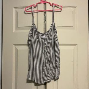Old navy tank top, size medium